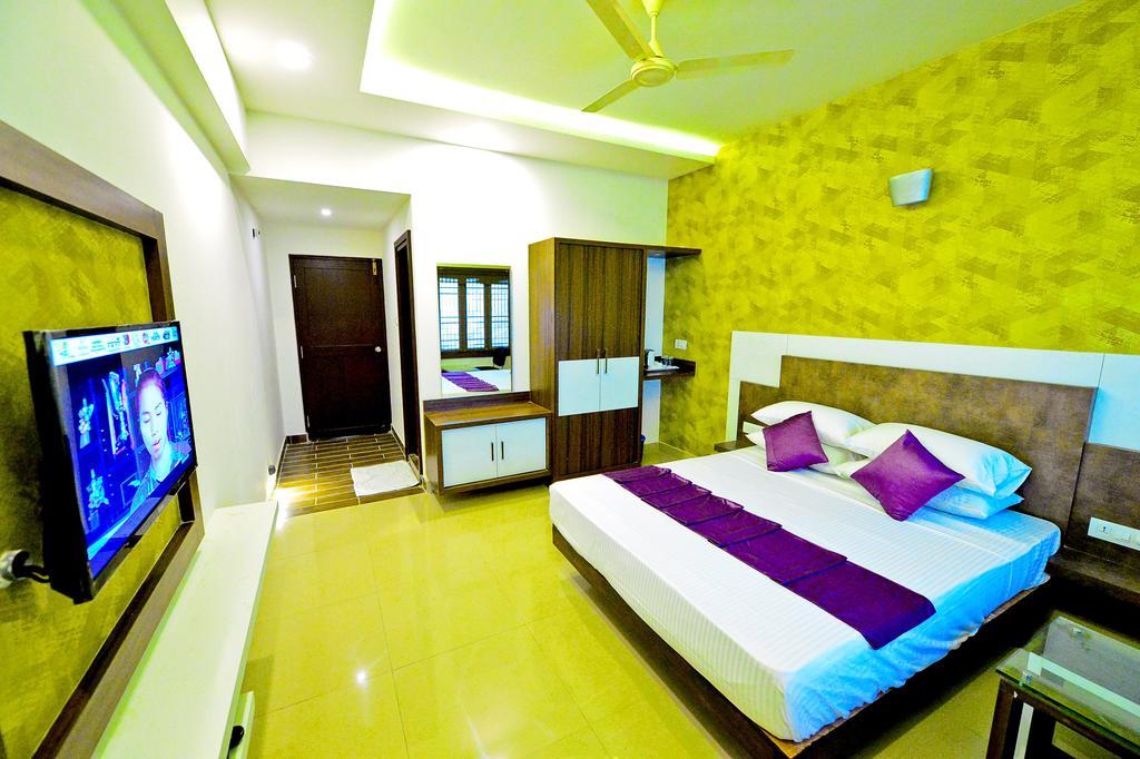 Qik Stay @ S.K. Continental Mysore Extérieur photo
