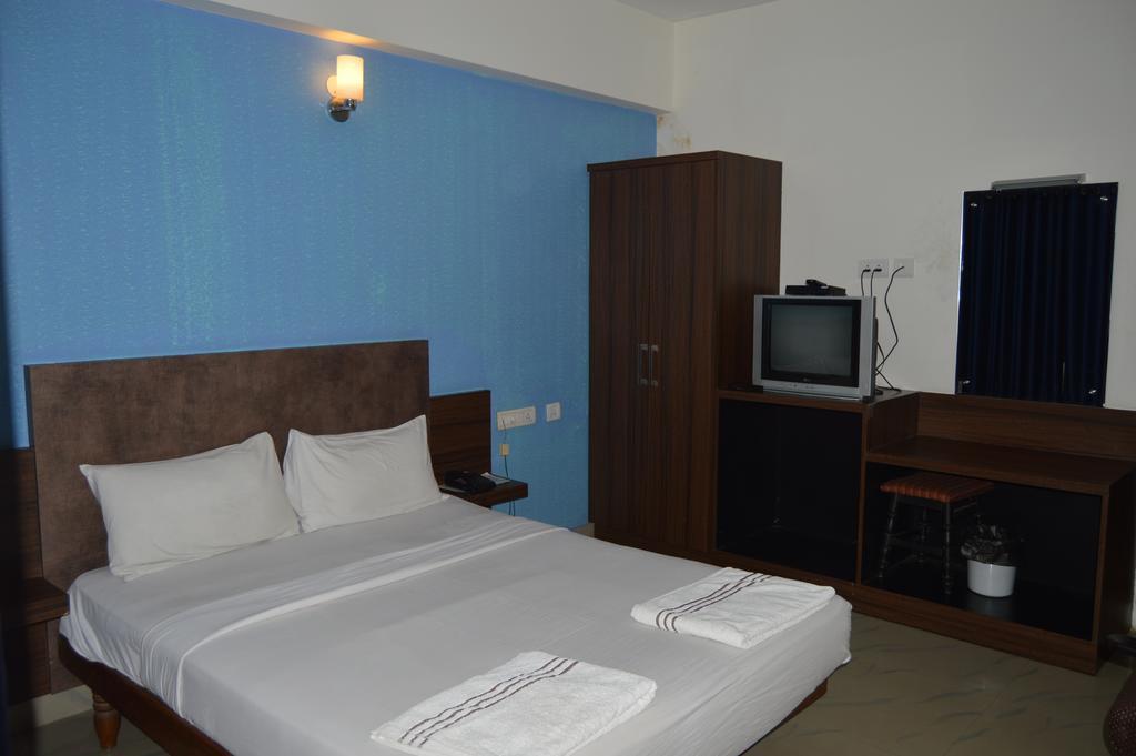 Qik Stay @ S.K. Continental Mysore Extérieur photo