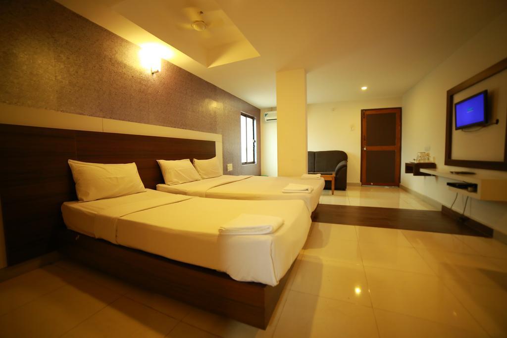 Qik Stay @ S.K. Continental Mysore Extérieur photo