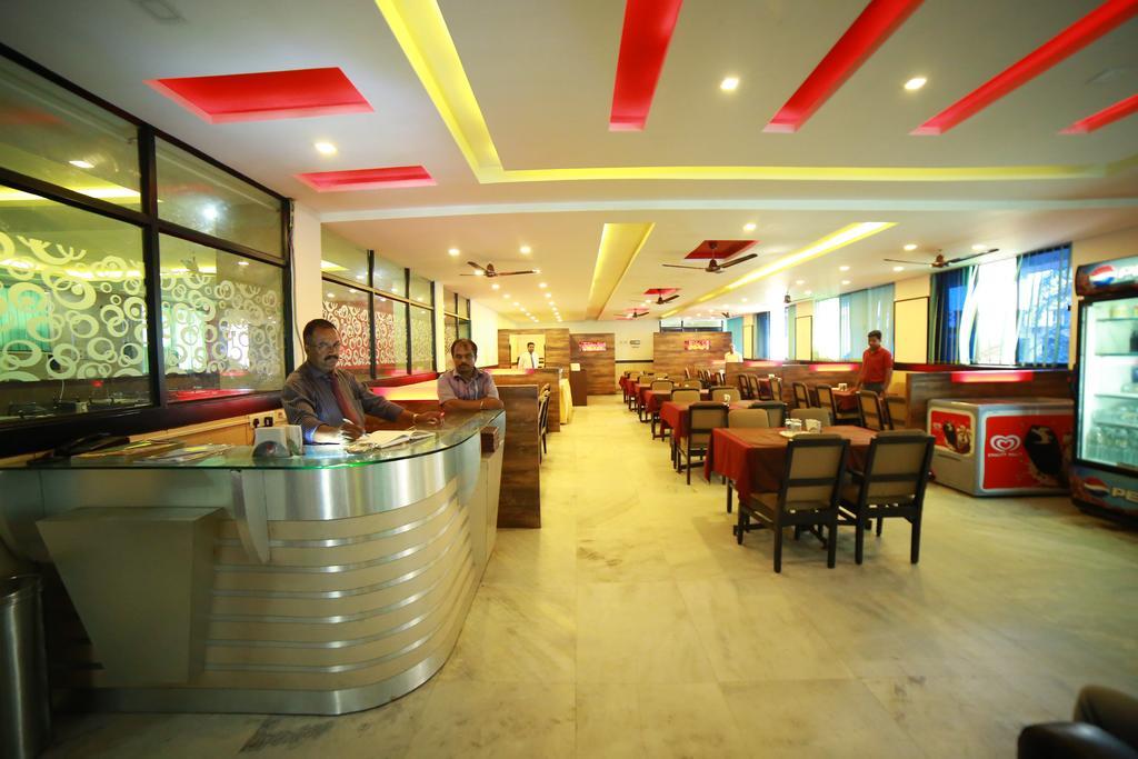 Qik Stay @ S.K. Continental Mysore Extérieur photo