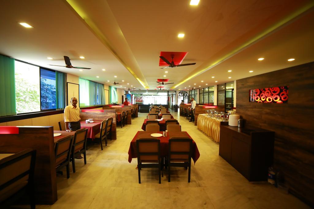 Qik Stay @ S.K. Continental Mysore Extérieur photo